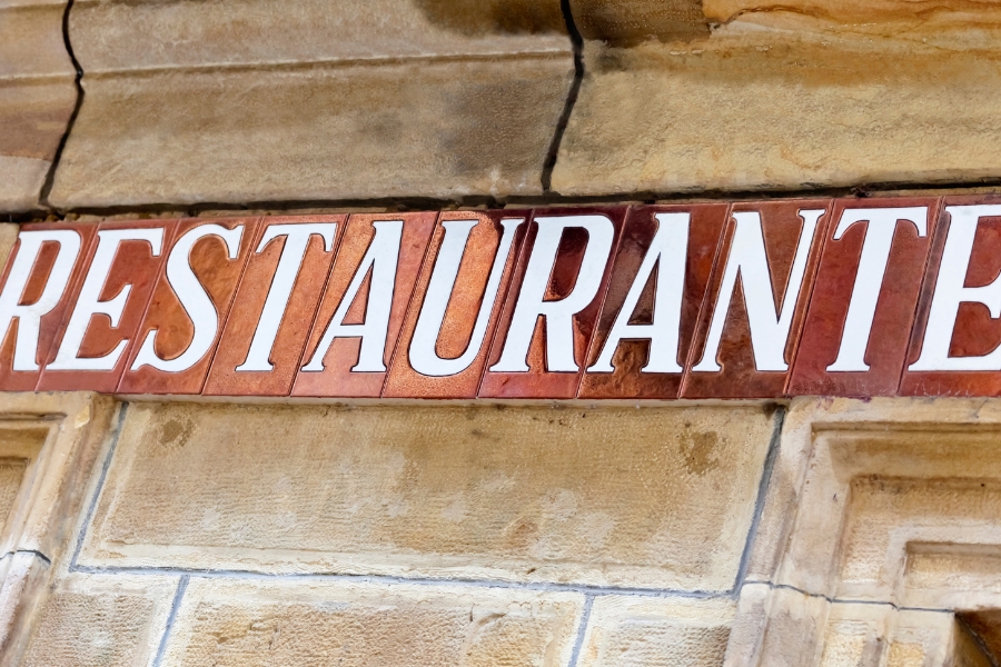 Un Tocco di Spagna nel Cuore di Napoli: Scopri il Miglior Ristorante Spagnolo