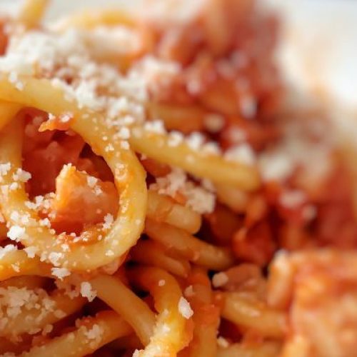 Dove mangiare un’ottima amatriciana a L’Aquila: sapori autentici della tradizione